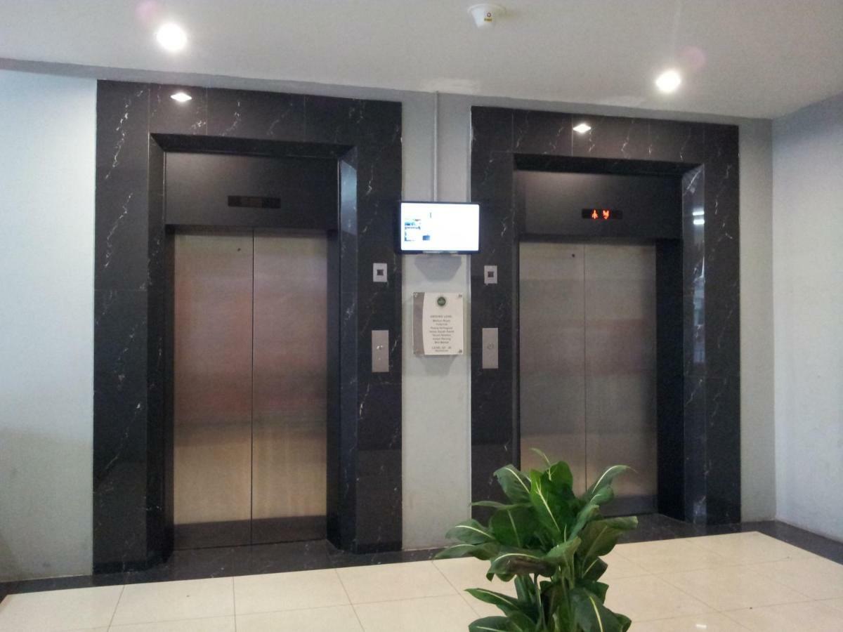 Apartemen The Suites Kayla Bandung Exterior photo